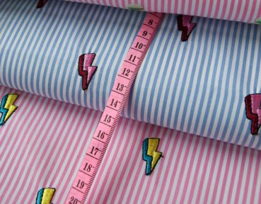 High Five von Hamburger Liebe Design stiches blau Baumwolle Webware mit Stickerei