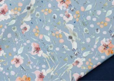 Softshell Flowers Blumenstoff jeansblau für Regenjacken, Buddelhosen usw.