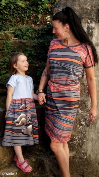 Salty Soul In the Dunes Thorsten Berger Robbenstoff Designbeispiel Kleid