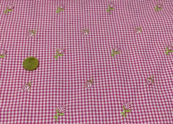 Check and Roses Vicky Karo mit Stickerei Baumwolle Webware Popeline pink weiß mit aufgestickten Rosen
