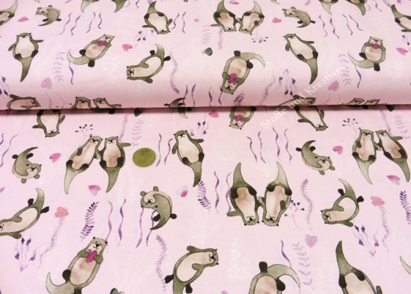 Otter Love Hilco Baumwolljersey in rosa mit Otter und Herzchen, ein Kinderstoff von Hilco
