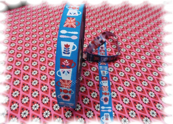 Teatime Five O'Clock trim blue pink Hamburger Liebe