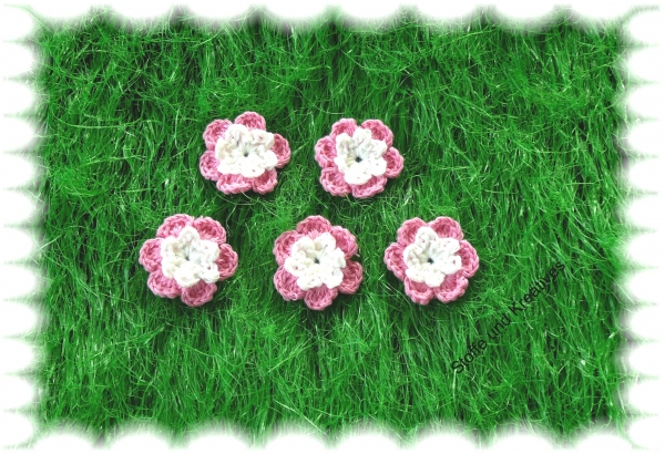 Häkelblumen  pink, weiß
