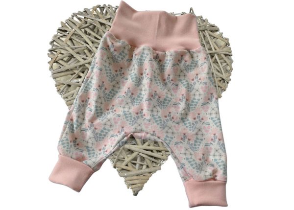 Babyhose Pumphose Handmade Design Helena, Bündchen zartrosa