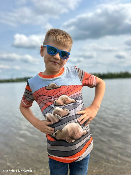 Salty Soul In the Dunes Thorsten Berger Robbenstoff Designbeispiel Shirt