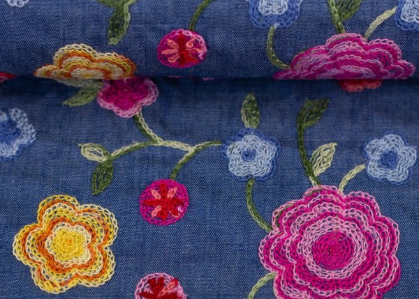 Jasmin Sommerjeans mit Stickerei, leichter Blusenjeans von  Swafing